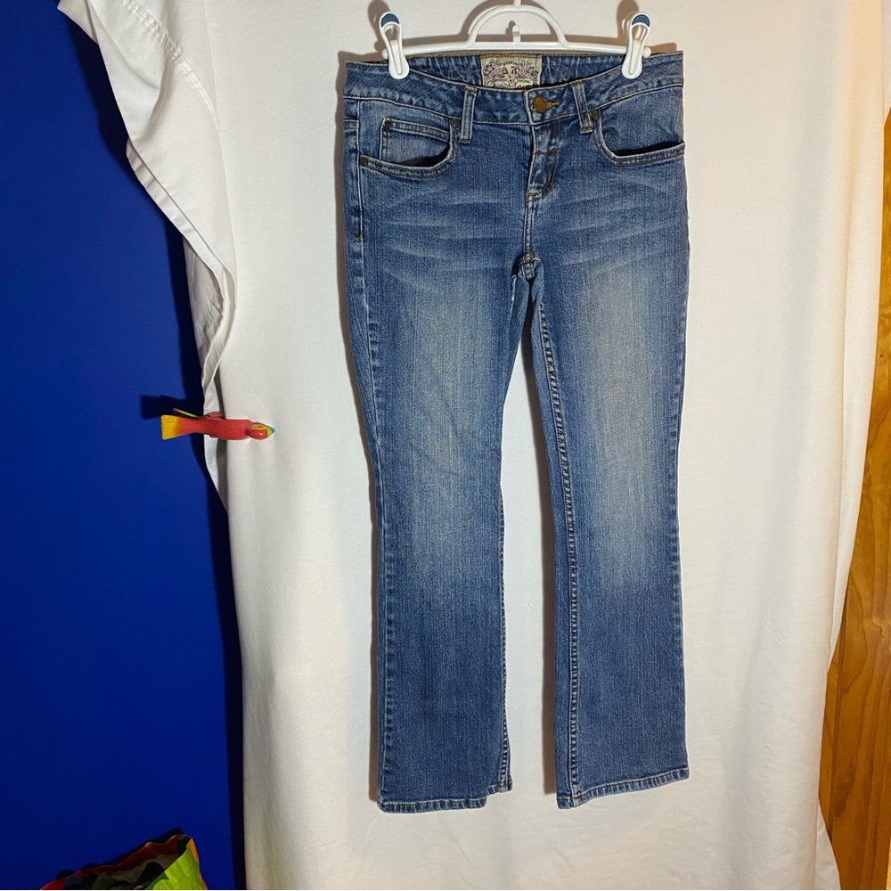 American Rag Classic Blue Denim Low Rise Bootcut Leg Jeans, Size 3